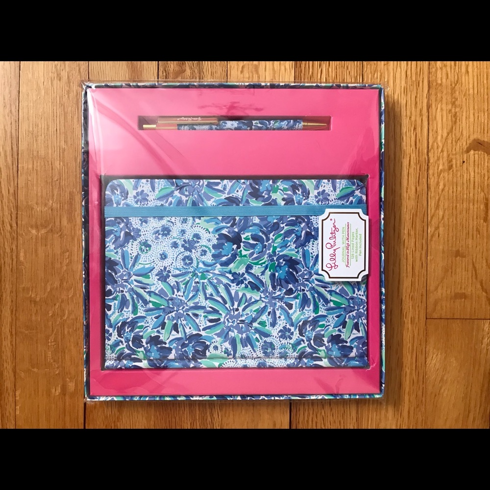 Lilly Pulitzer Journal with Pen: Iris Blue